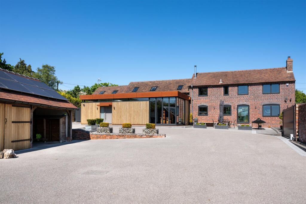 Additional image 33 of Spring Lane, Romsley