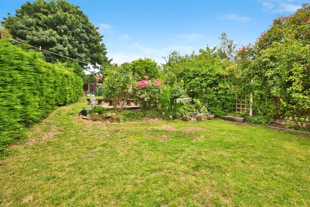 Additional image 17 of Highfield Road, YEOVIL