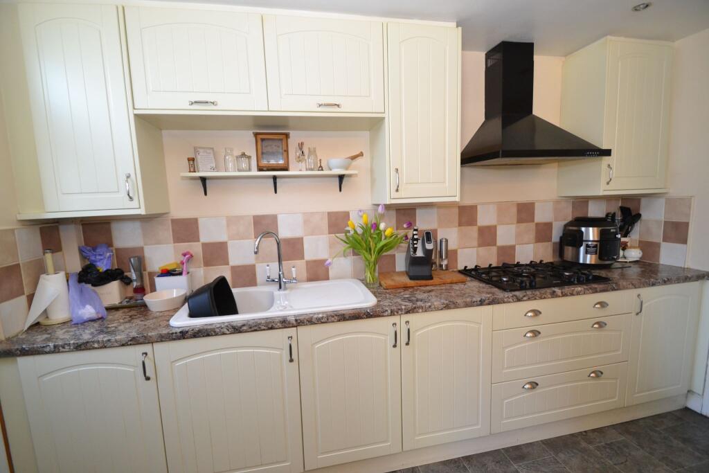 Additional image 7 of Lenton Villas, Idle,