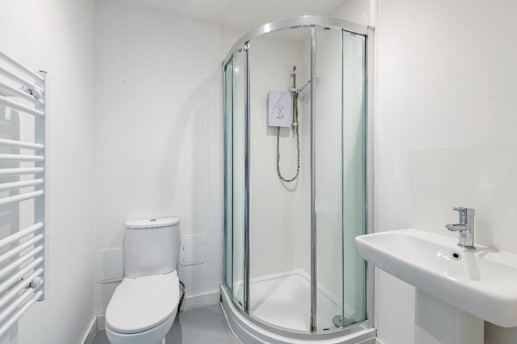 Additional image 5 of Banglo House, Lower Bristol Road, Bath, Somerset, BA2