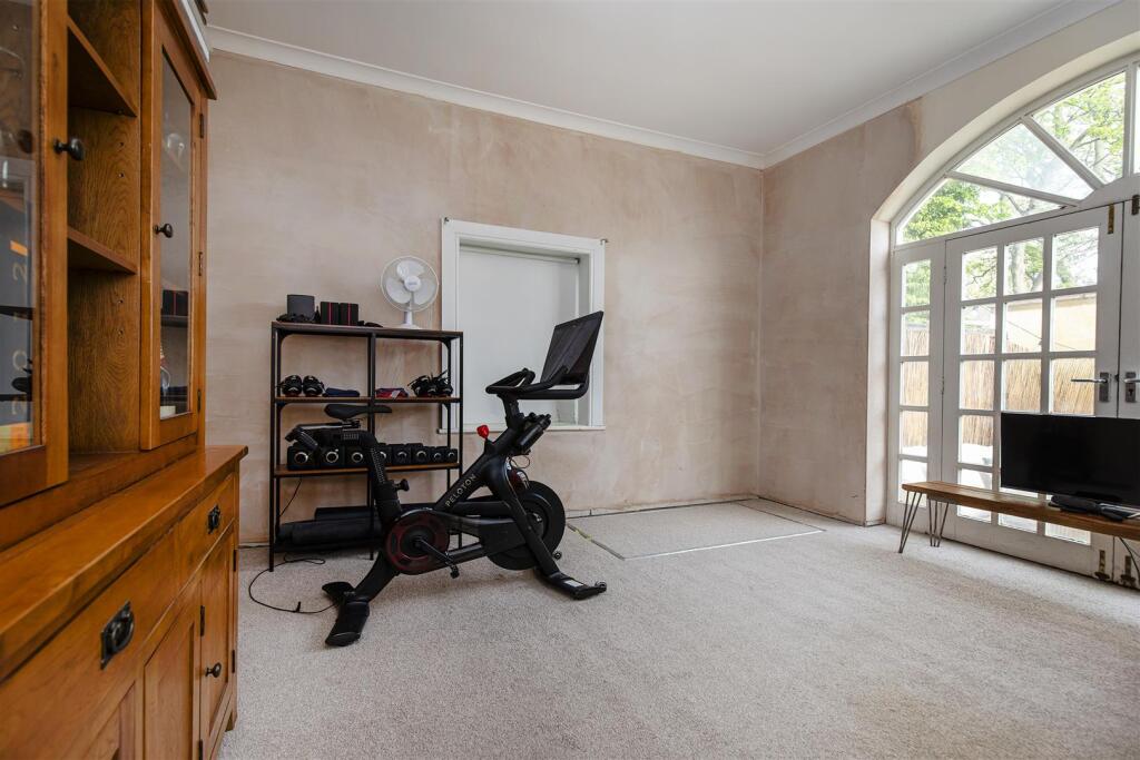 Additional image 13 of Whitcliffe Road, Cleckheaton