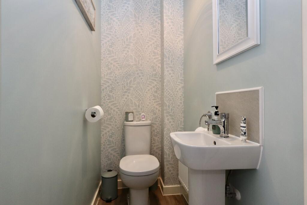 Additional image 10 of Edge of Wells