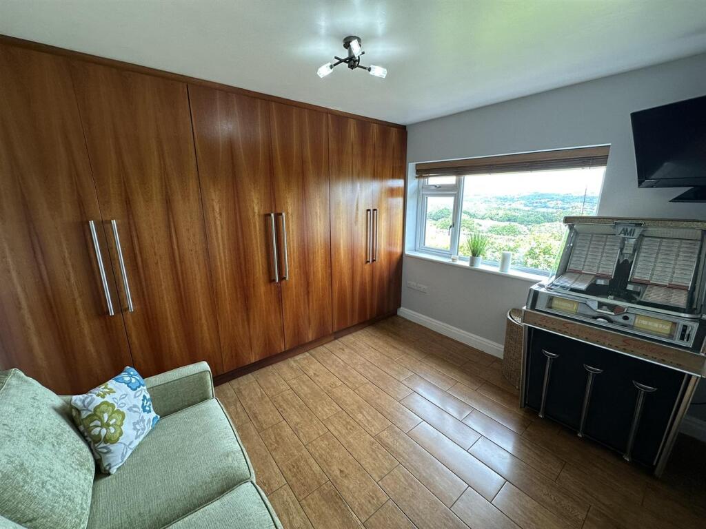 Additional image 20 of Moor View Drive, Bingley