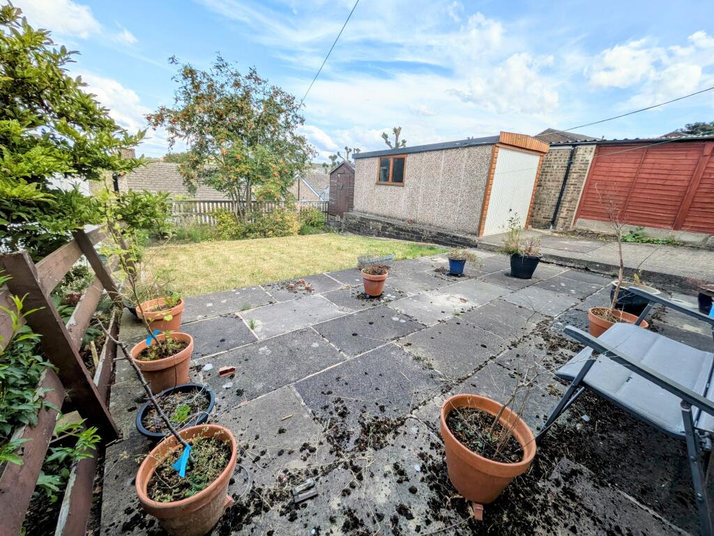 Additional image 14 of North View, Bradford, BD15