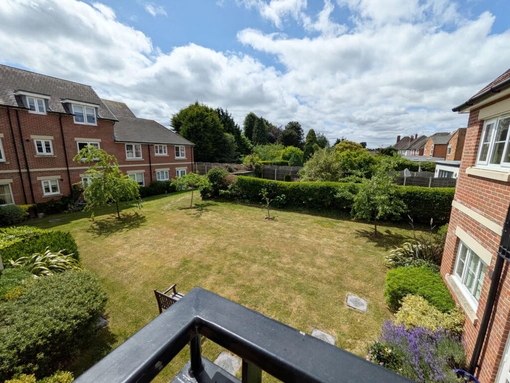 Additional image 5 of Woolmans Lodge, Solihull Road, Shirley