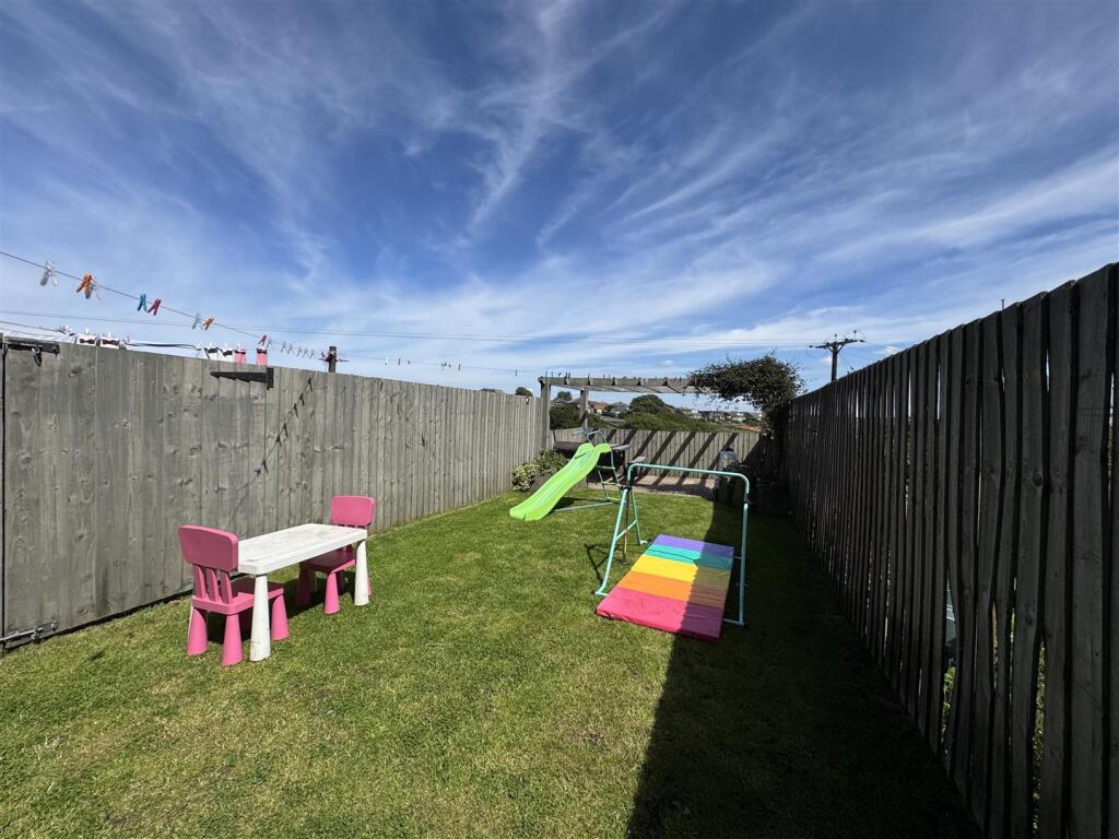 Additional image 20 of Dolphin Terrace Bradford