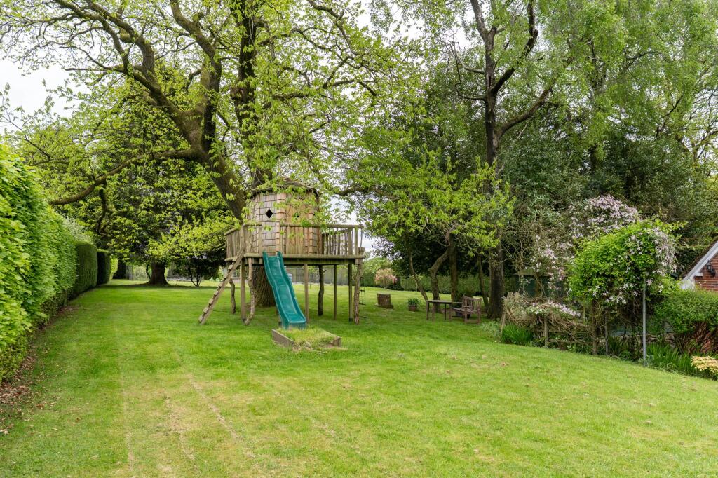 Additional image 26 of Beacon Lane, Rednal, B45