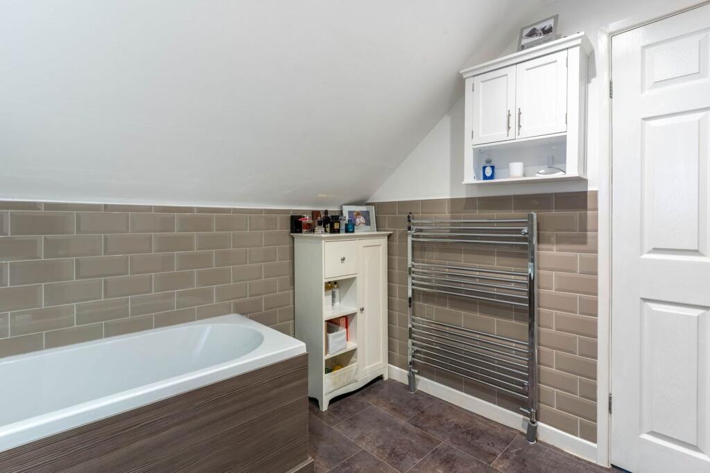 Additional image 14 of The Buckleys, Alvechurch, B48