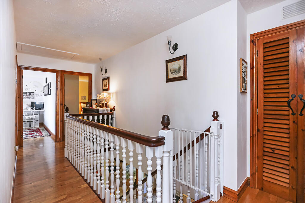 Additional image 33 of Gillott Close, Solihull