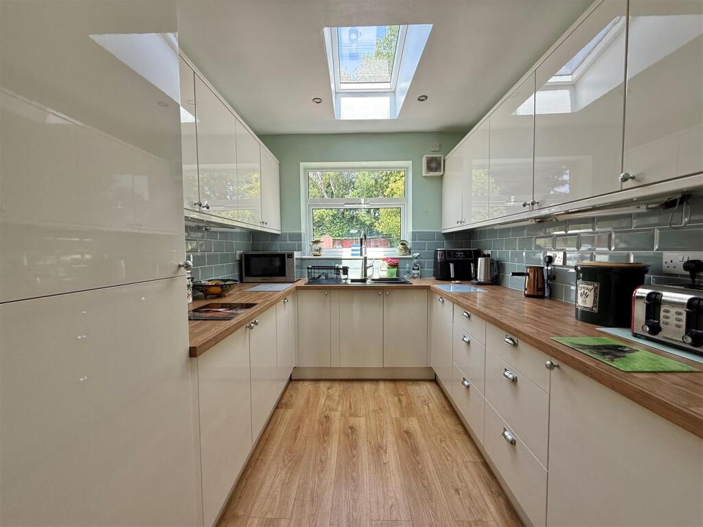 Additional image 5 of Castle Road West, Oldbury