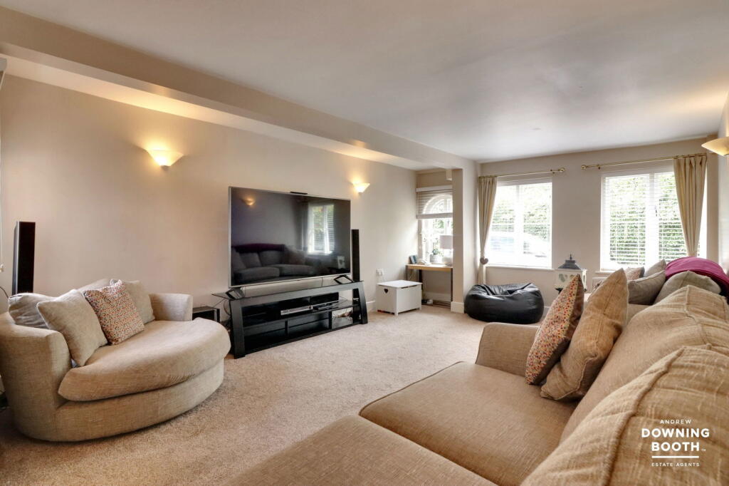 Additional image 17 of The Square, Elford - Five Double Bedroom Detached Cottage