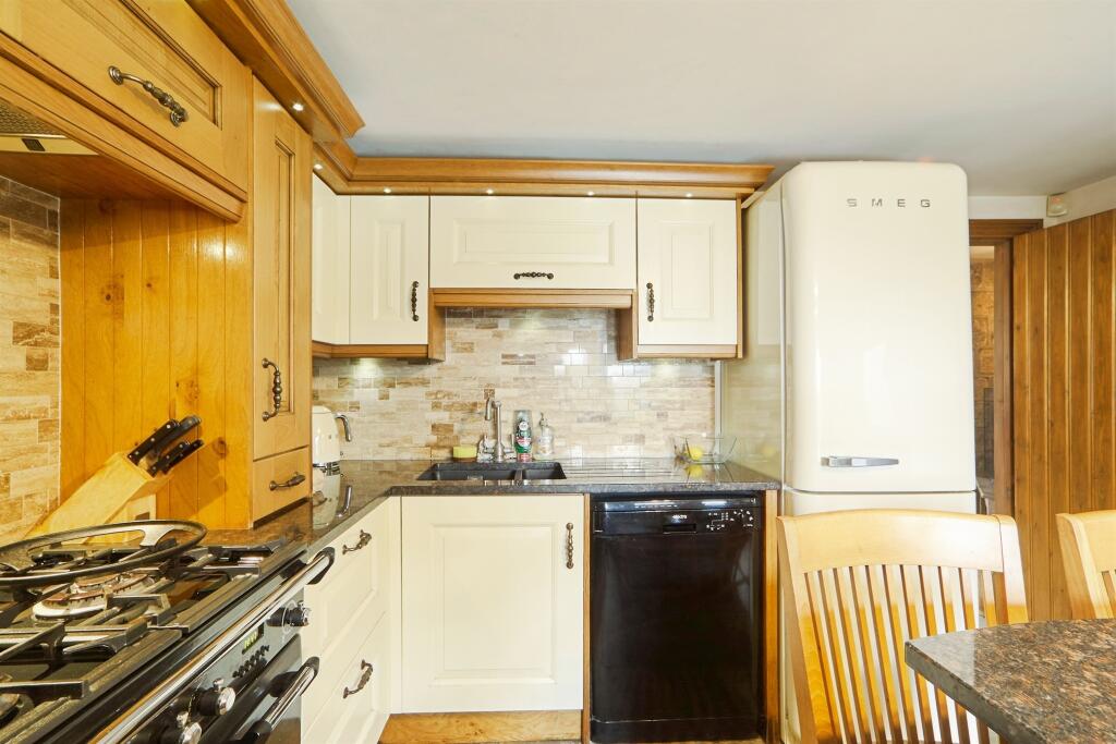 Additional image 5 of Snowden Road, Shipley