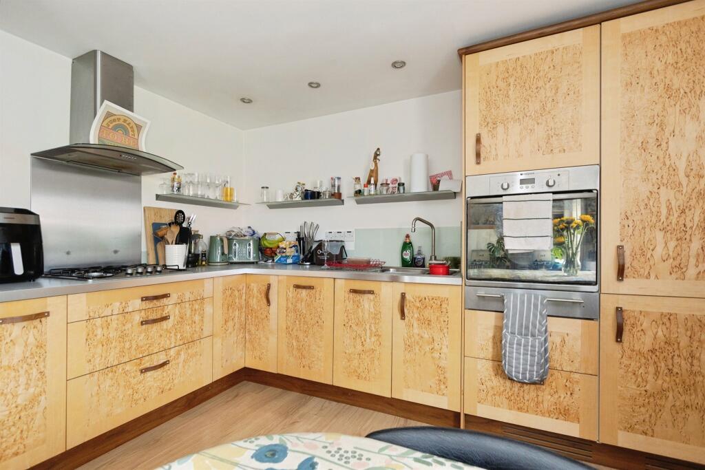 Additional image 8 of Everton Road, Yeovil