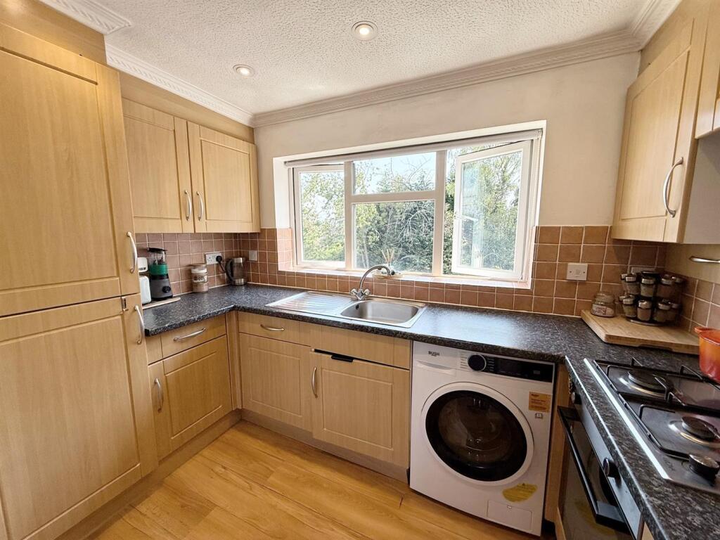 Additional image 7 of Kesterton Road, Four Oaks, Sutton Coldfield