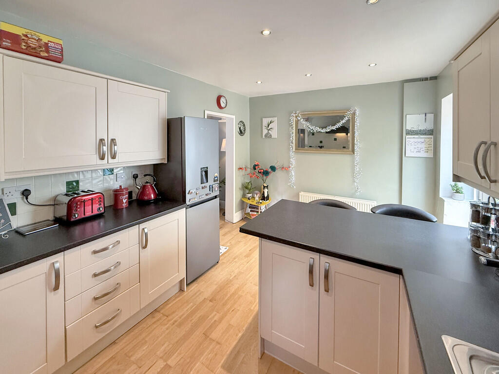 Additional image 6 of Luxfield Road, Warminster