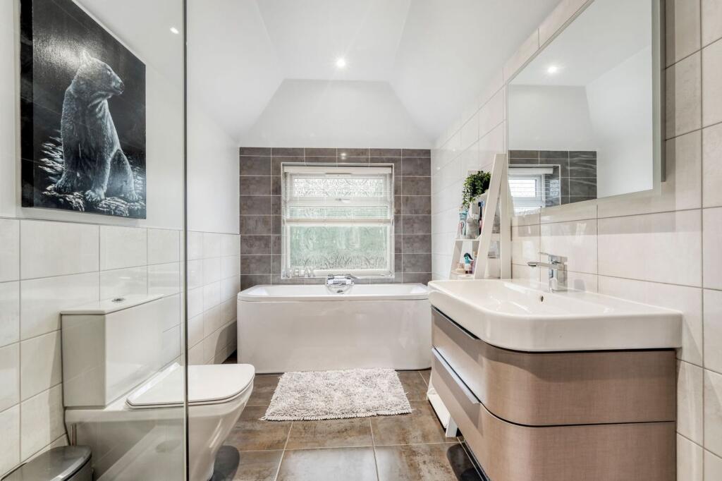 Additional image 18 of Fabian Crescent, Shirley, B90