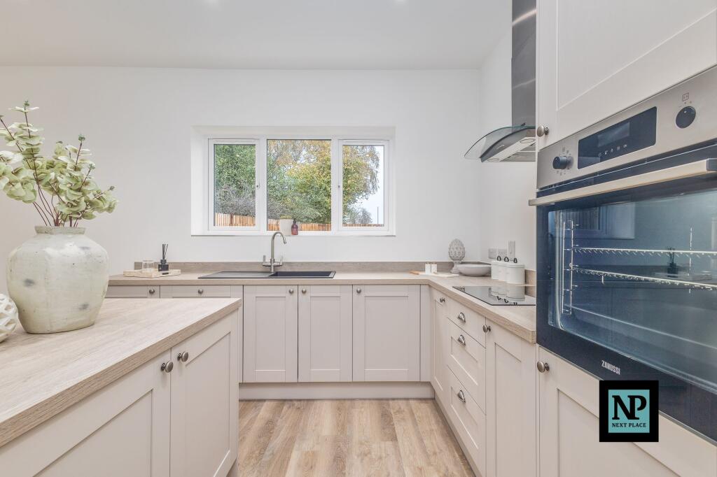 Additional image 9 of Egan Close, Dordon, B78