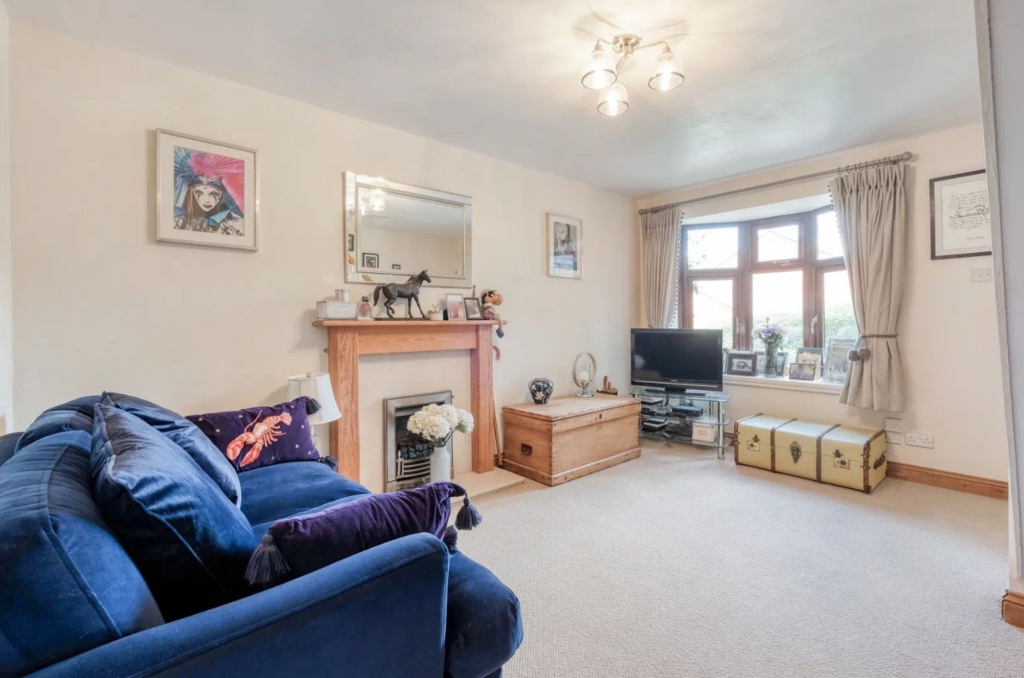 Additional image 3 of Avonbank Close, Redditch, B97