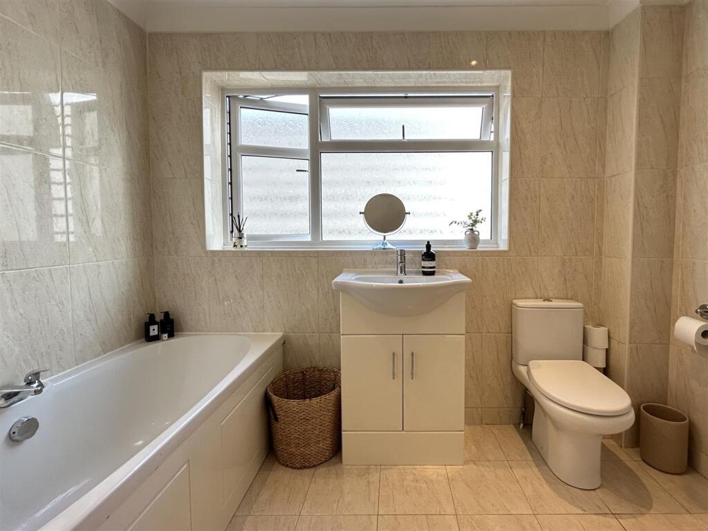 Additional image 16 of The Drive, Halesowen