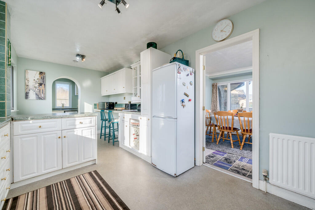 Additional image 5 of Cross Lane, Birkenshaw