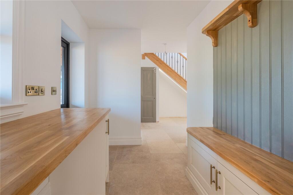 Additional image 27 of Impressive New Home in Holcombe –  Late Summer Completion