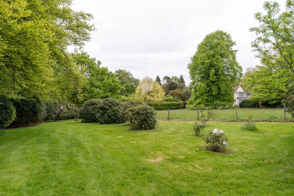 Additional image 29 of Beacon Lane, Rednal, B45