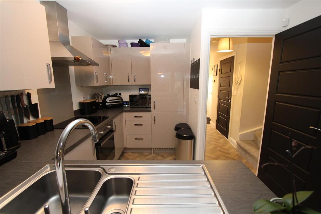 Additional image 20 of Rambling Walk, Clayton, Bradford