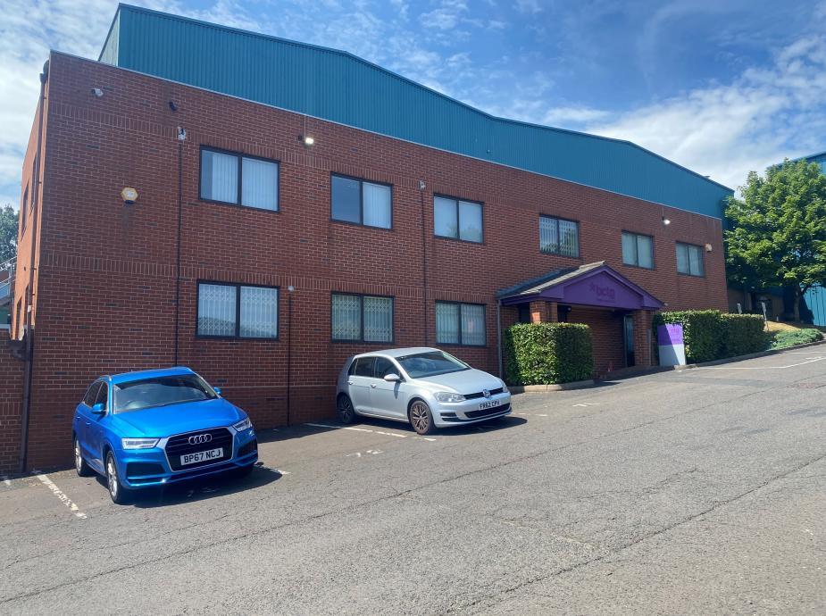 Property image for European Business Park, Taylors Lane, Oldbury, West Midlands, B69 2BN
