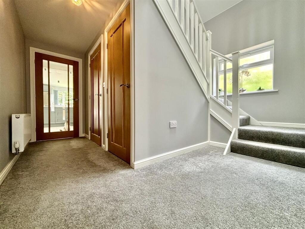 Additional image 12 of Park Lane, Queensbury, BD13 1QH