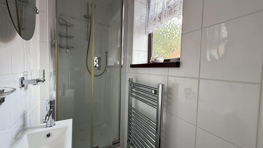 Additional image 10 of Hampshire Gardens, Westbury