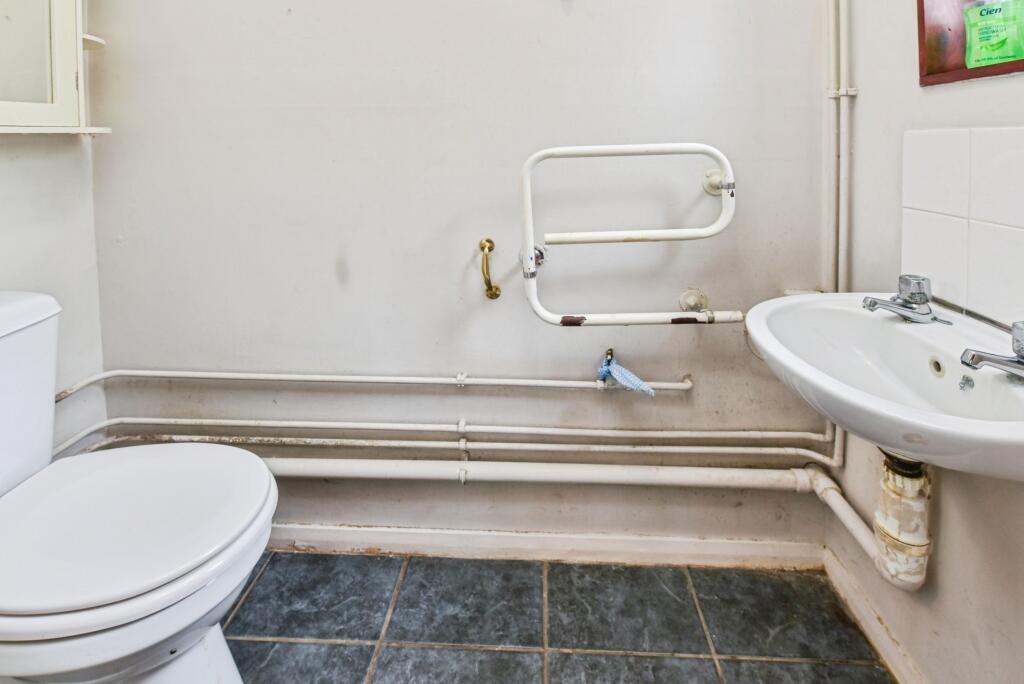 Additional image 9 of Arundell Close, Westbury, BA13