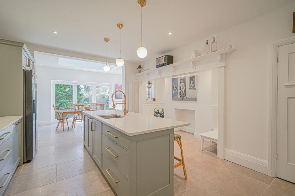 Additional image 2 of Ashleigh Road, Solihull, B91