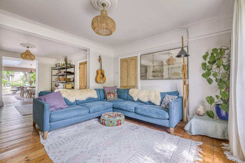 Additional image 7 of Central Frome