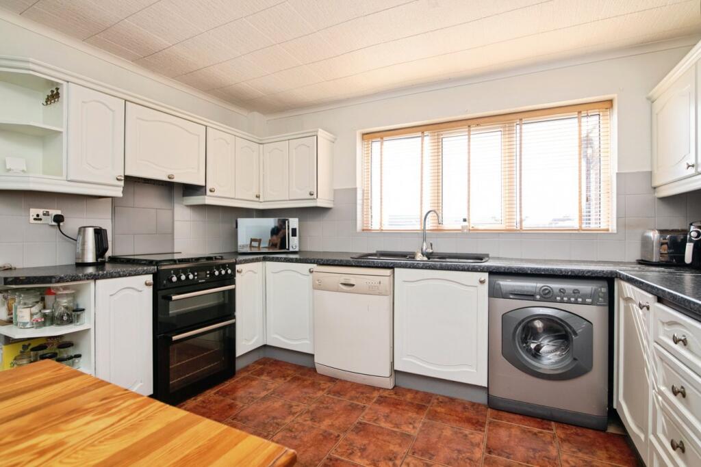 Additional image 15 of Queensway, Halesowen, B63