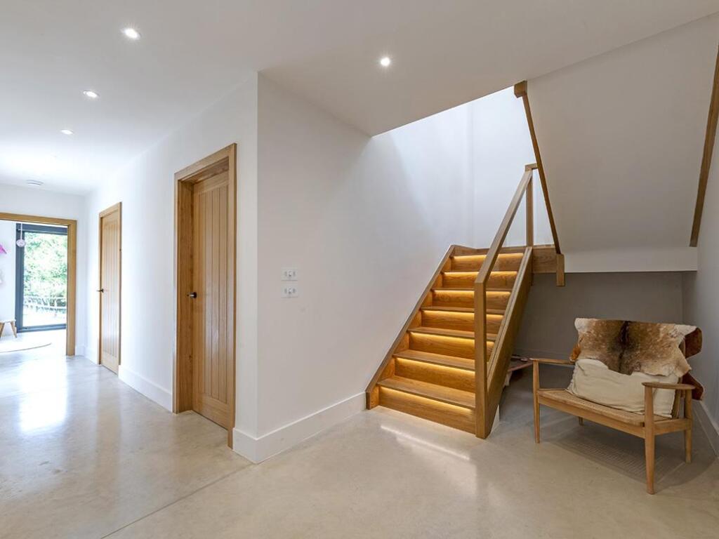 Additional image 25 of Blackford