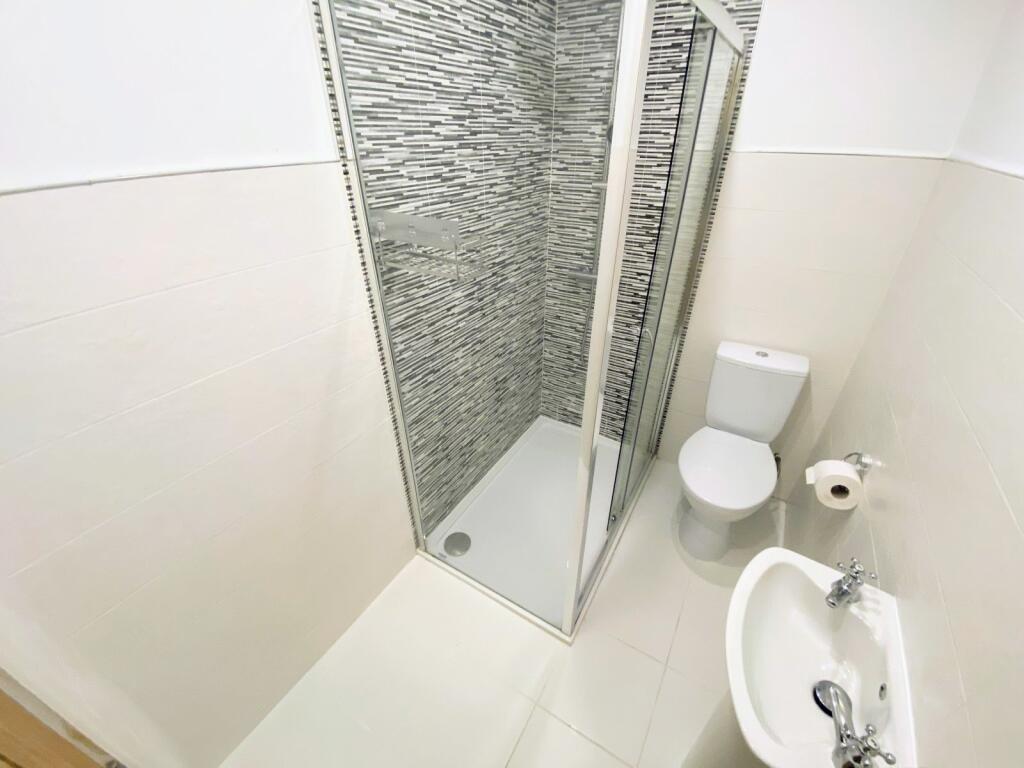 Additional image 5 of Warwick Road, Solihull, West Midlands, B92