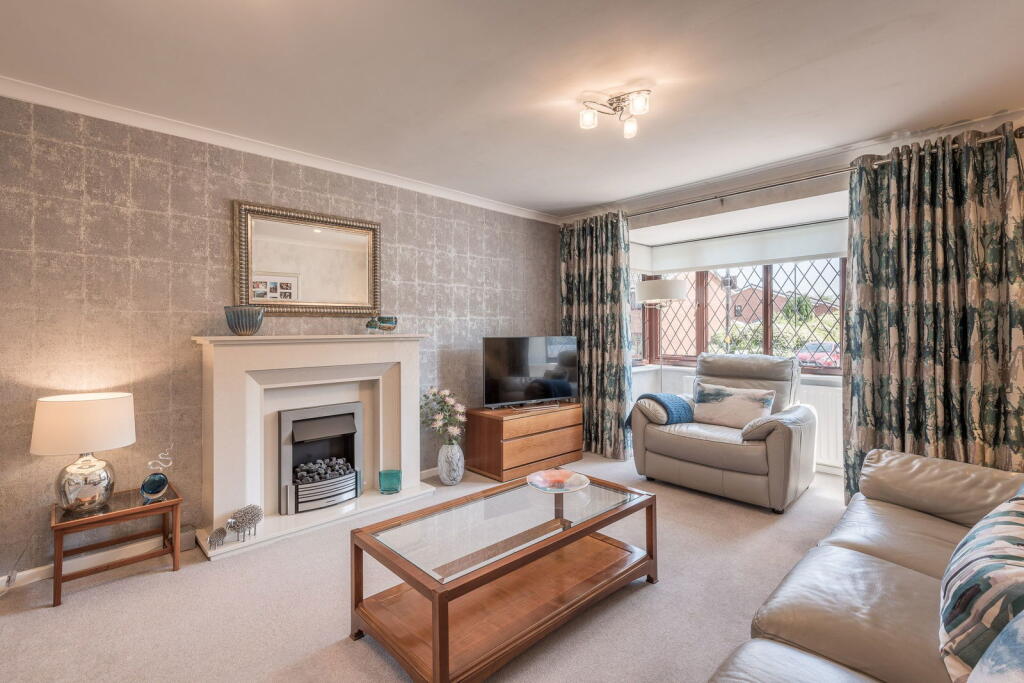 Additional image 7 of Foxlands Drive, Sutton Coldfield, B72 1YZ