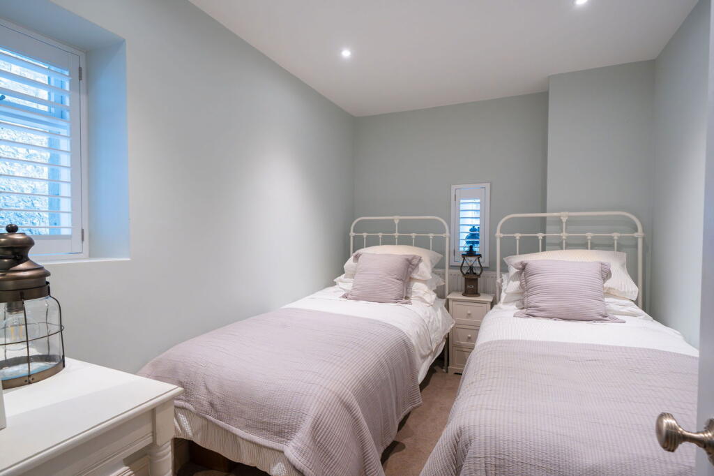 Additional image 27 of Great Pulteney Street, Bath, BA2 4DW