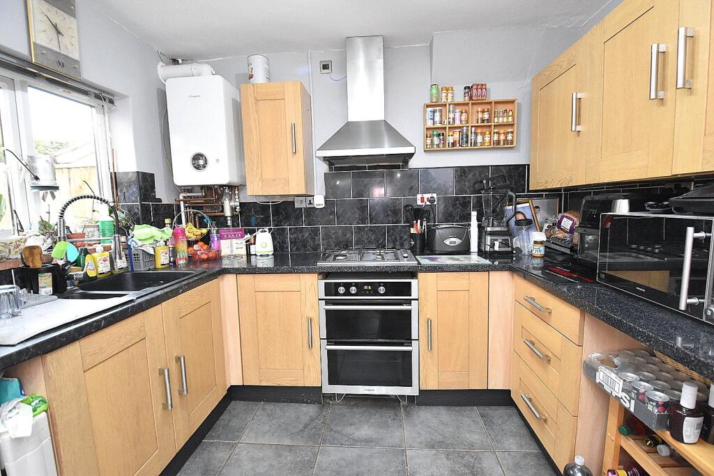 Additional image 4 of Rowells Place, Castle Cary, Somerset, BA7