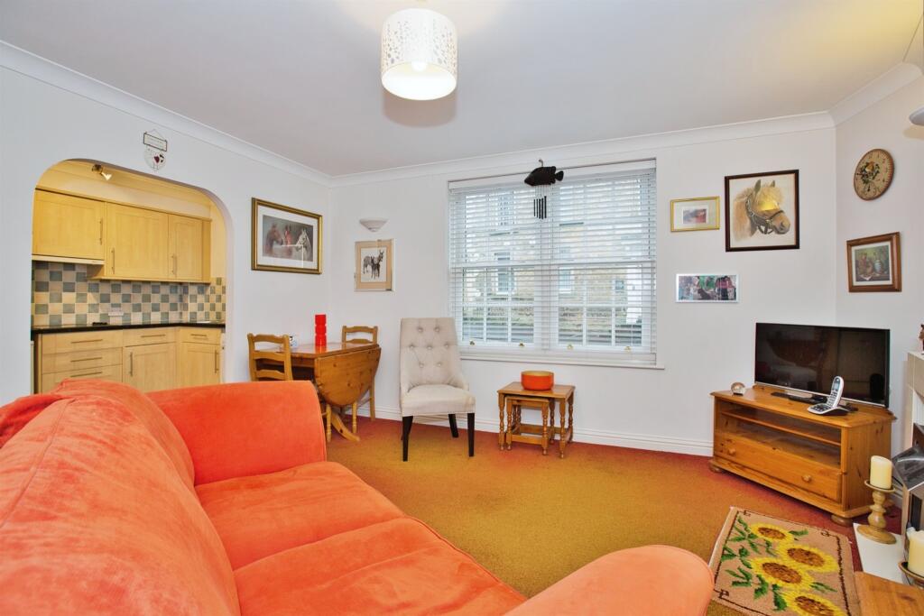 Additional image 16 of Hendford, Yeovil