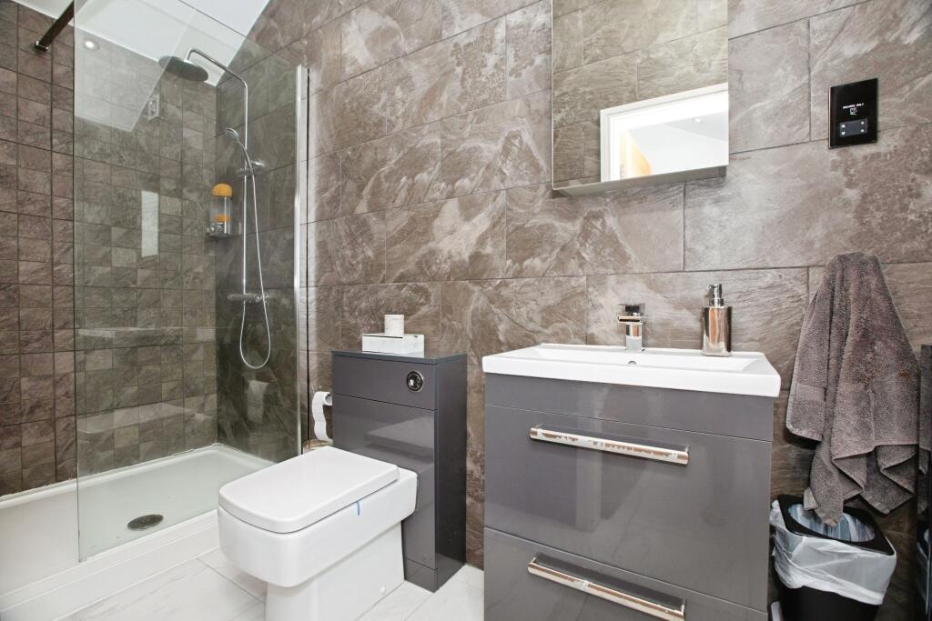 Additional image 9 of Swaledale Avenue, Burnley, BB10