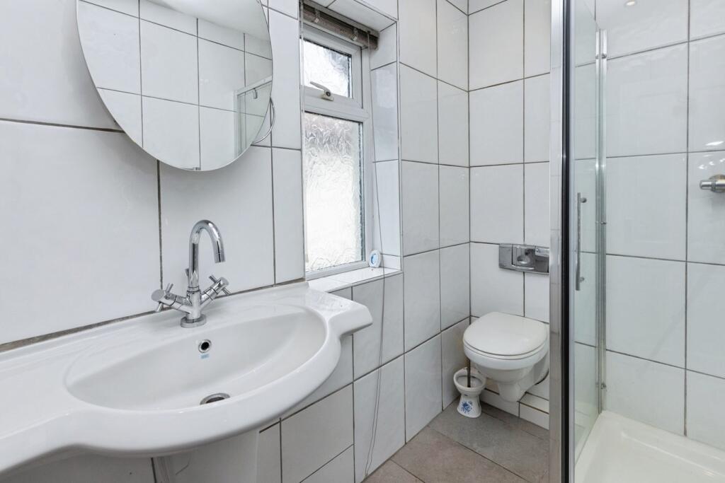 Additional image 10 of Moor View Drive, Bingley, BD16