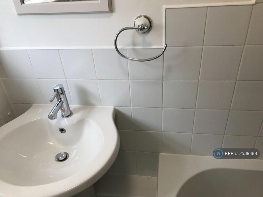 Additional image 9 of Monmouth Road, Yeovil, BA21