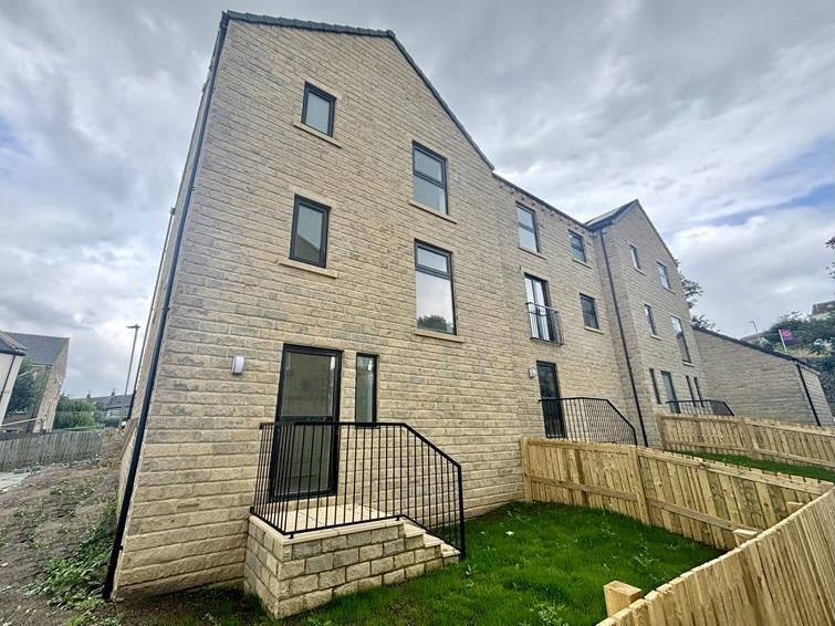 Additional image 24 of 8 Kinder Close, Thornton, Bradford