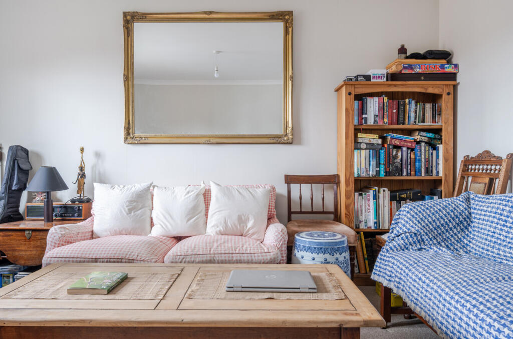 Additional image 14 of Buttons Yard, Warminster, BA12