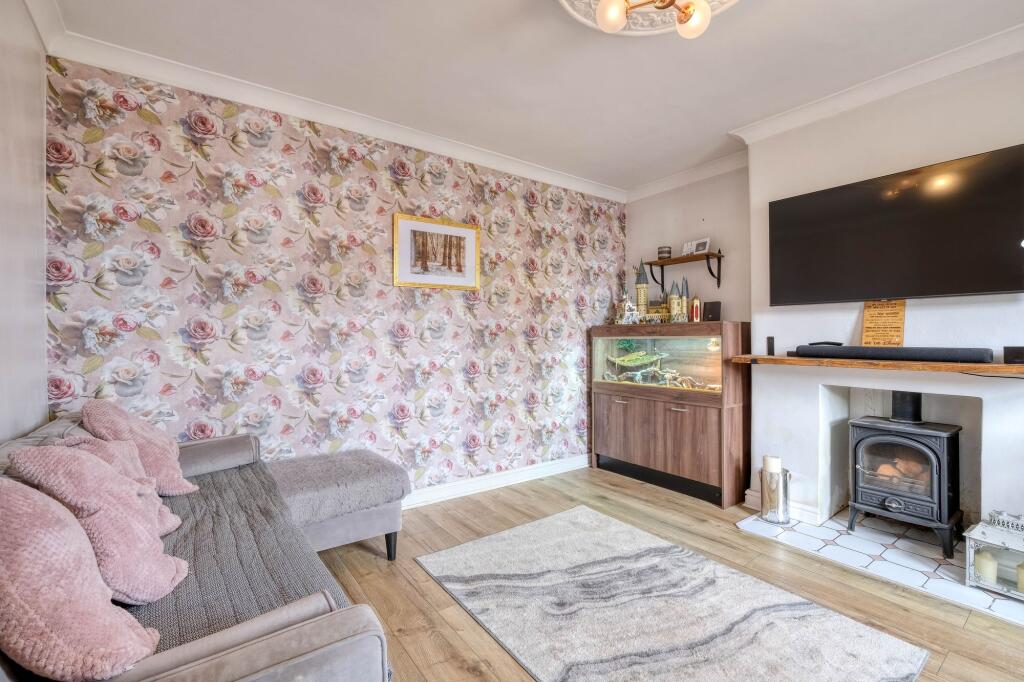 Additional image 7 of Stourbridge Road, Catshill, B61