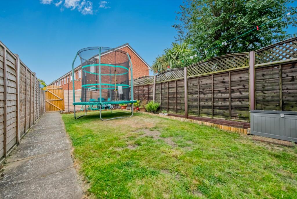 Additional image 11 of Oakway, Birkenshaw, Bradford, West Yorkshire, BD11