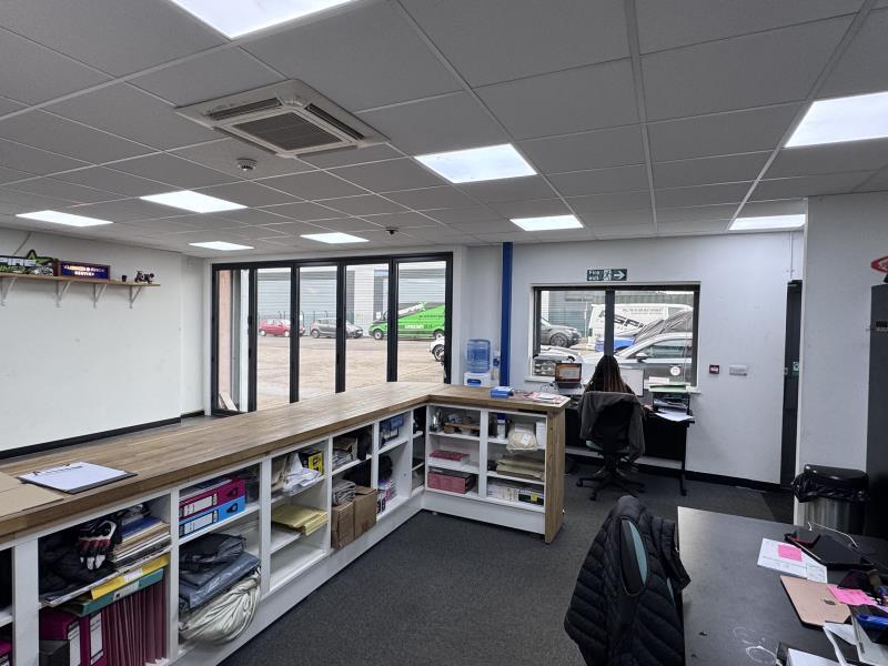 Additional image 4 of Unit, TRADE COUNTER WAREHOUSE TO LET, 4/5 Seaton Mews West Hendford, Yeovil BA20 2AG