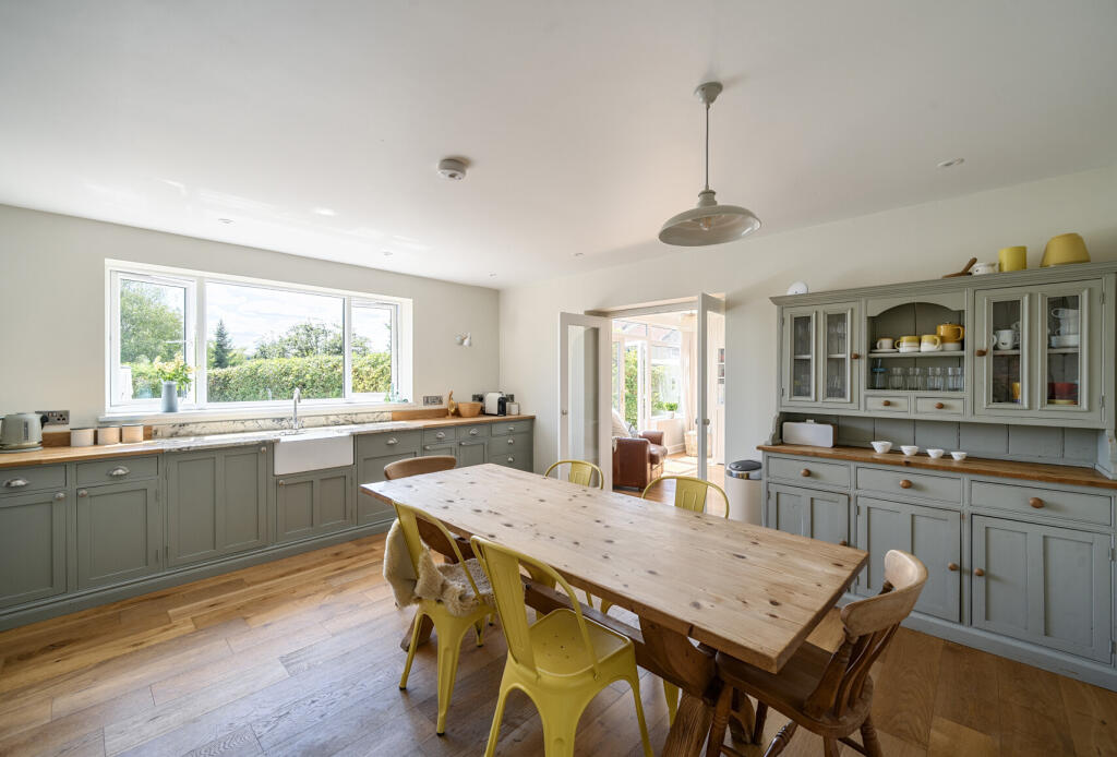 Additional image 8 of Dymboro Avenue, Midsomer Norton, Radstock, Somerset, BA3