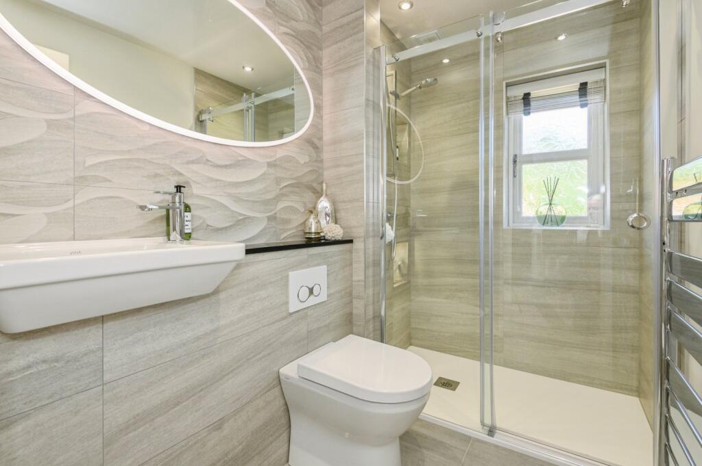 Additional image 10 of Green Bank, Cleckheaton, BD19